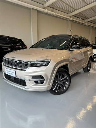 JEEP COMMANDER 2.0 HURRICANE 4 TURBO GASOLINA OVERLAND AT9 JEEP COMMANDER 2.0 HURRICANE 4 TURBO GASOLINA OVERLAND AT9